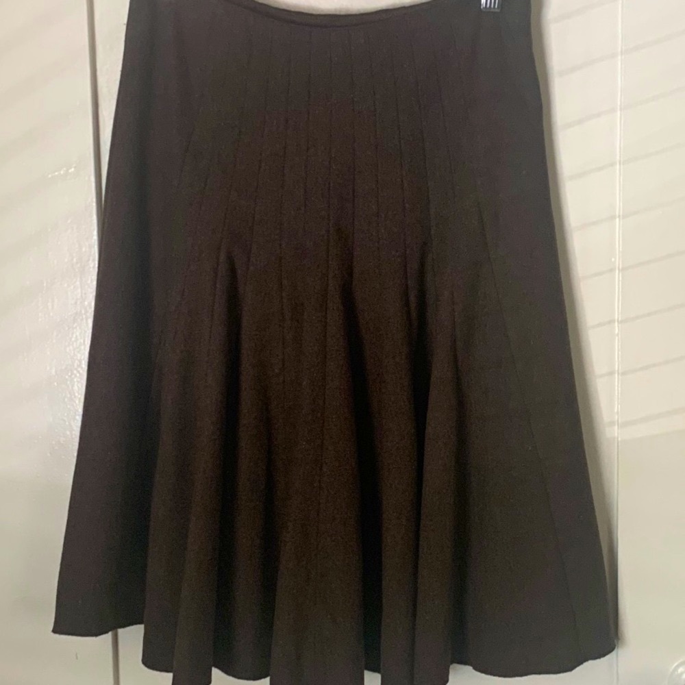Club Monaco Pleated Wool A-line skirt